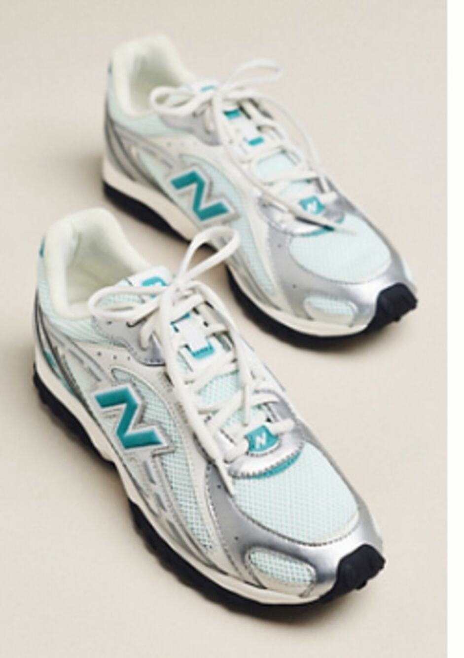 NIB New Balance 204L Sneakers - Women's Size 9.5